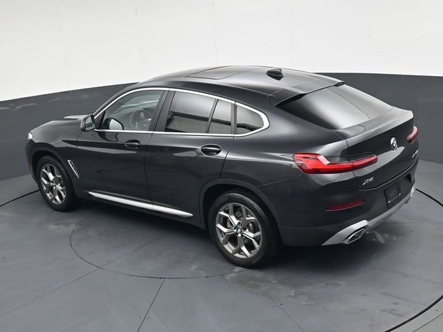 Used 2025 BMW X4 xDrive30i image 25