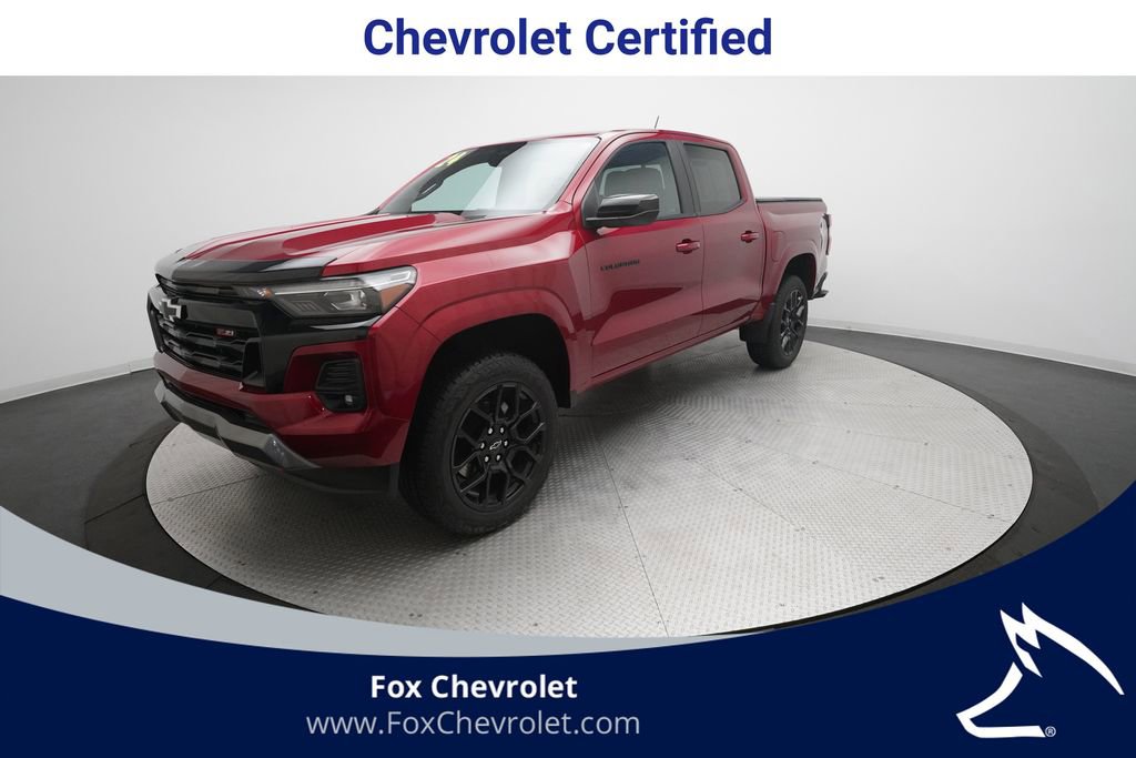 Certified 2024 Chevrolet Colorado Z71 w/ LPO, Dark Essentials Package image 1
