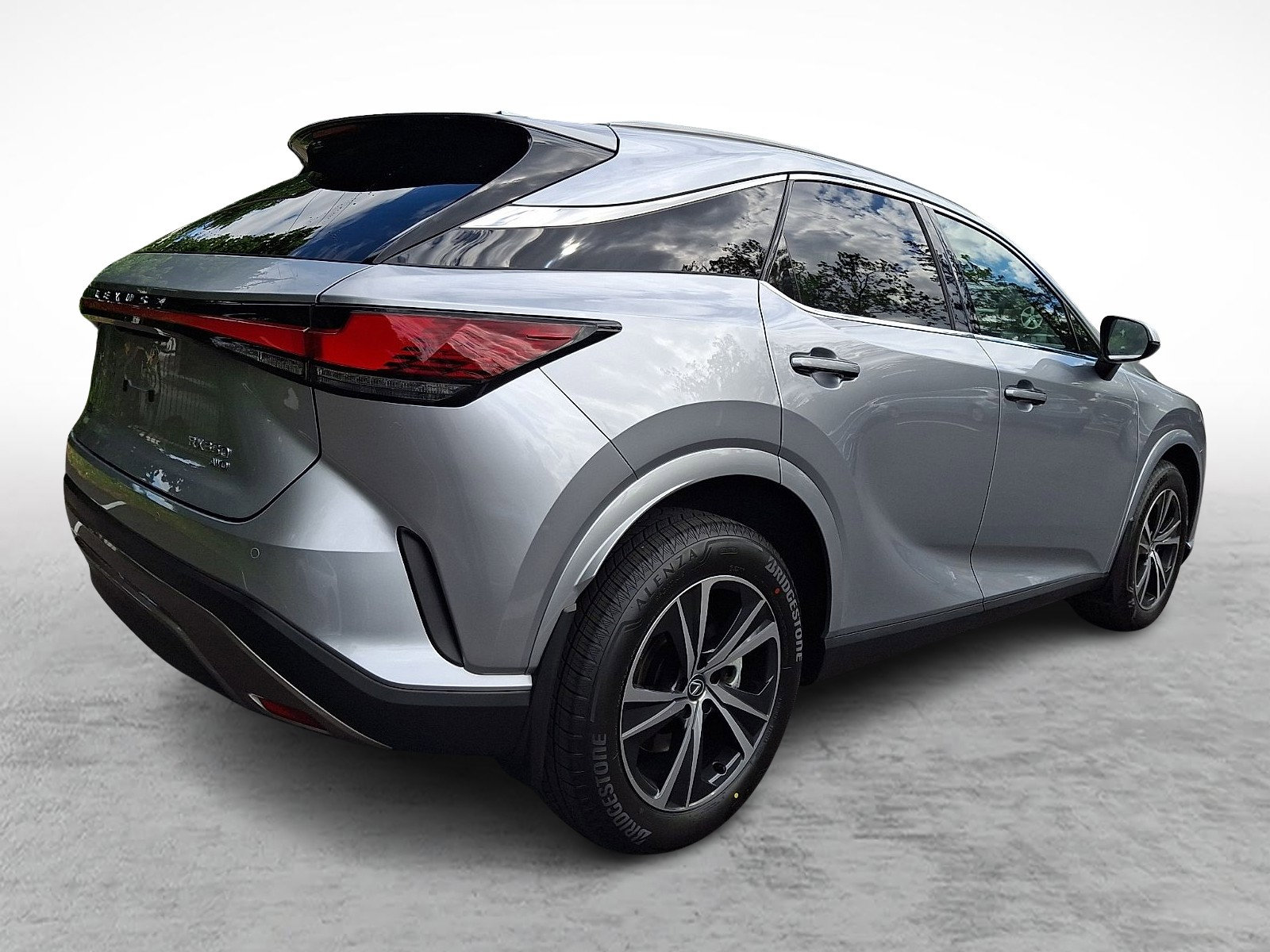 Used 2023 Lexus RX 350 Premium w/ Accessory Package AWD/4WD image 6
