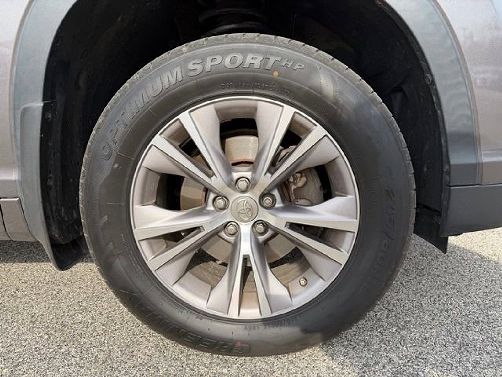 Used 2014 Toyota Highlander Plus image 23