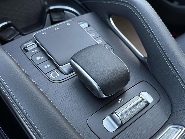 New 2026 Mercedes-Benz GLS 580 4MATIC image 28