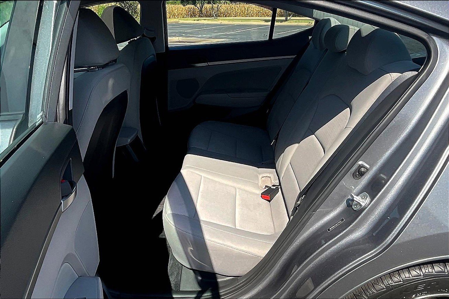 Used 2018 Hyundai Elantra Value Edition image 19