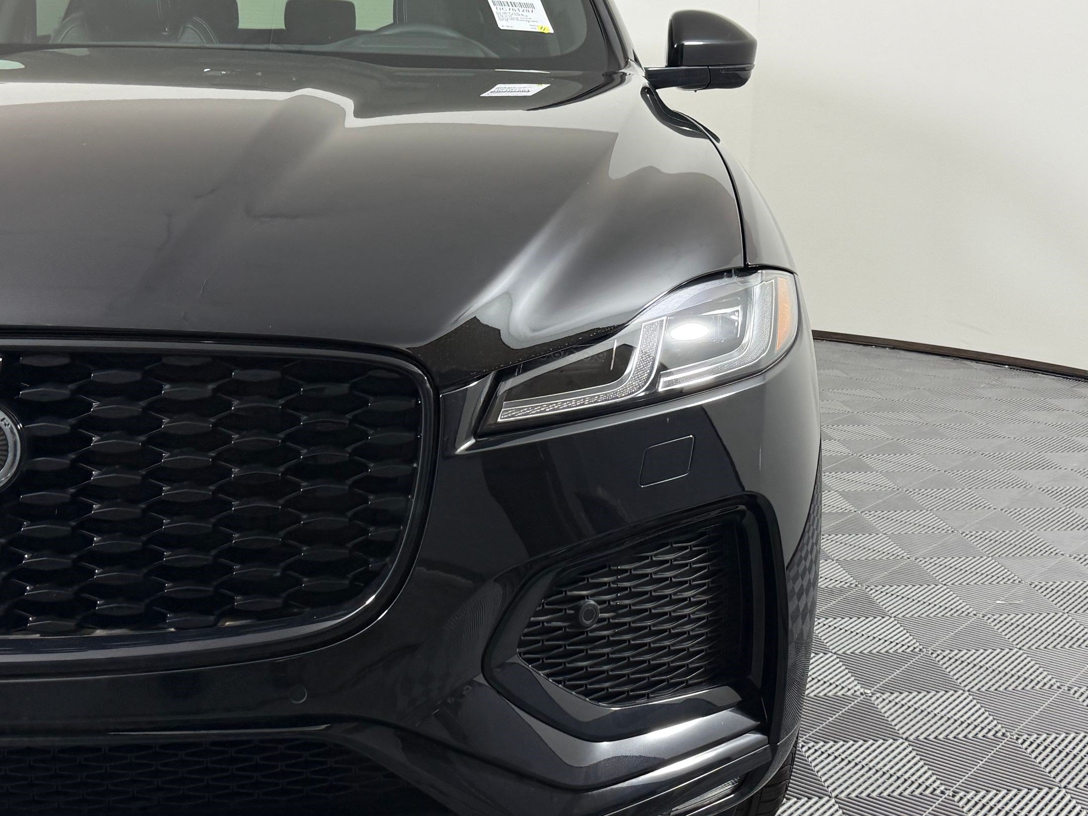 New 2026 Jaguar F-PACE R-Dynamic S AWD/4WD image 12