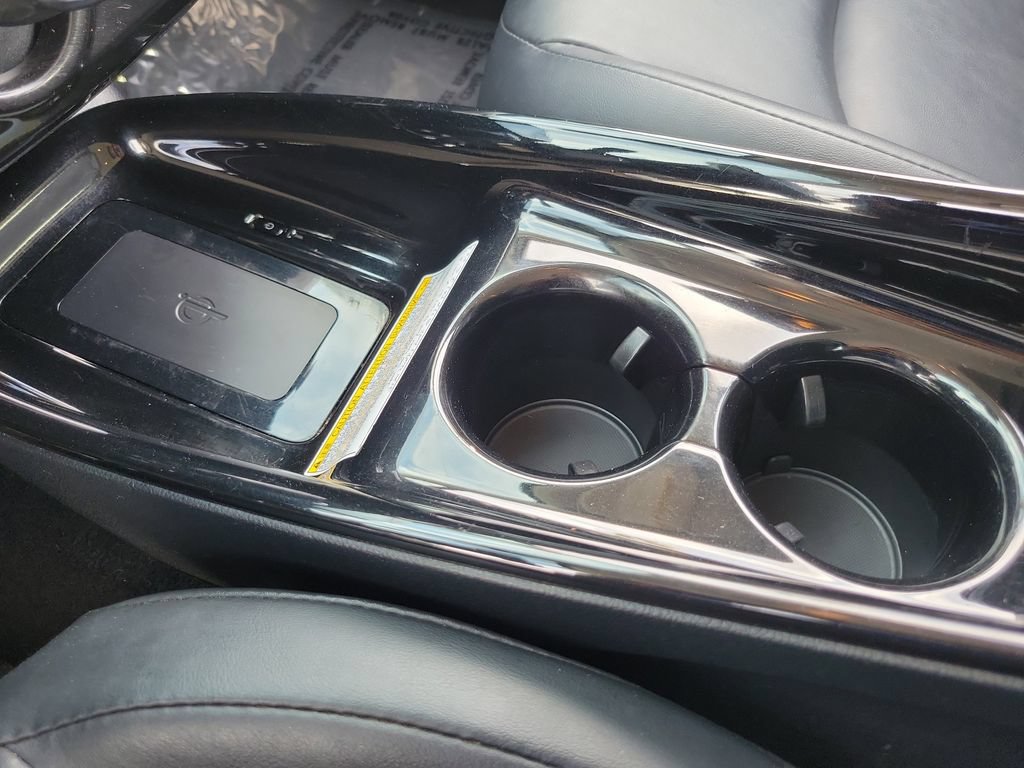 Used 2019 Toyota Prius Prime Advanced FWD image 14