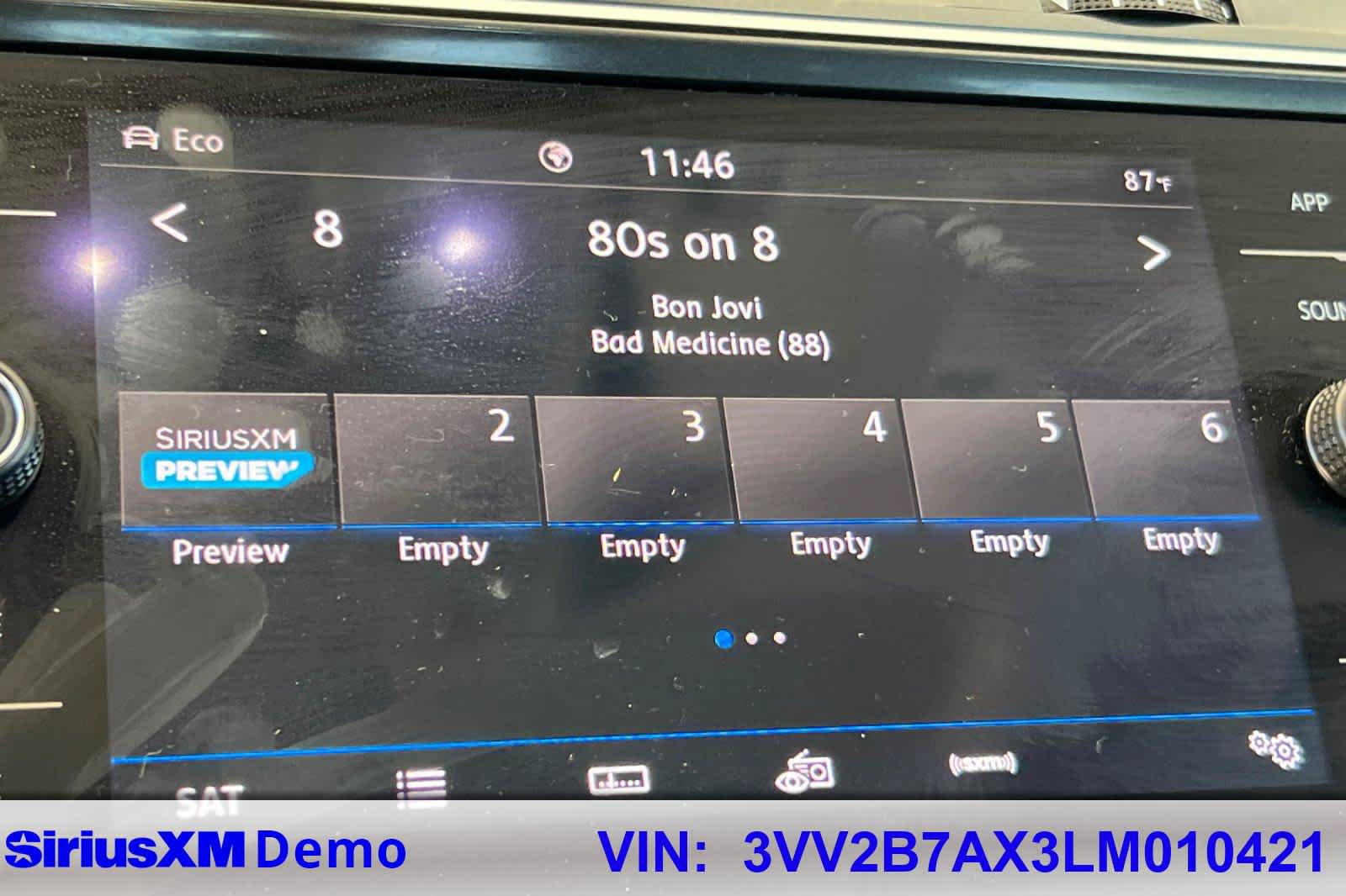 Used 2020 Volkswagen Tiguan SE AWD/4WD image 34