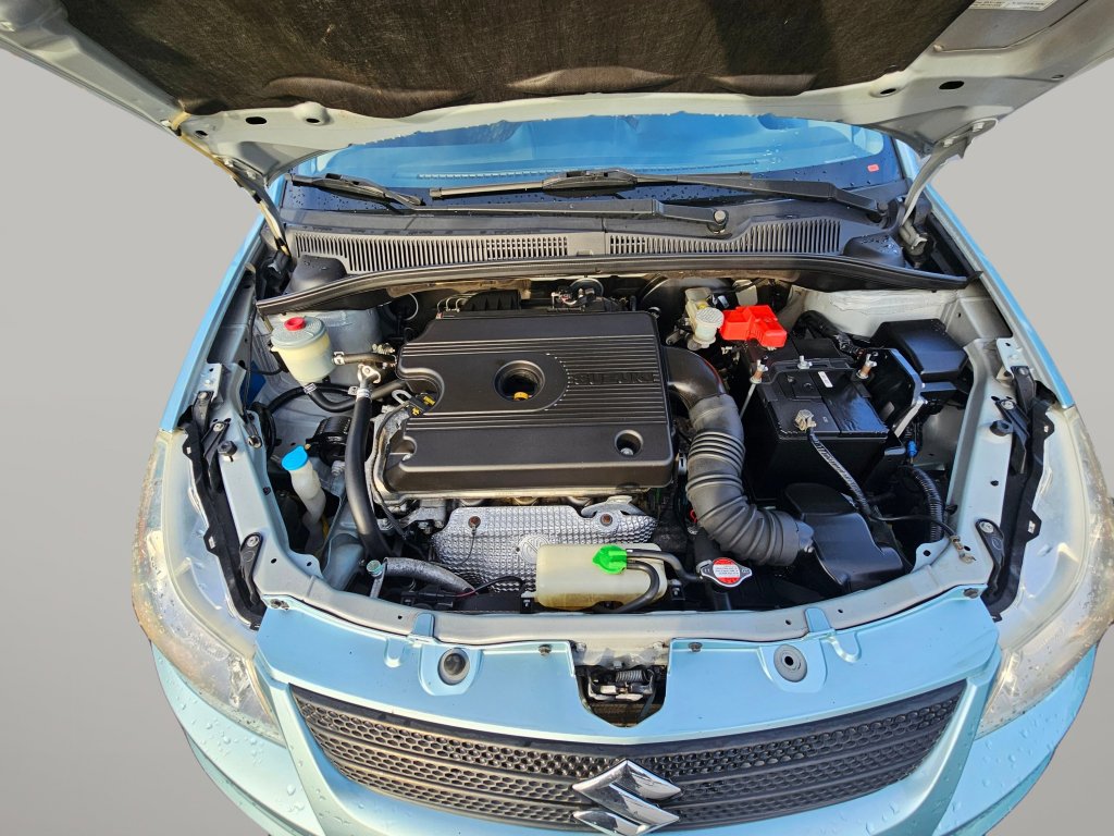 Used 2009 Suzuki SX4 AWD Hatchback image 18
