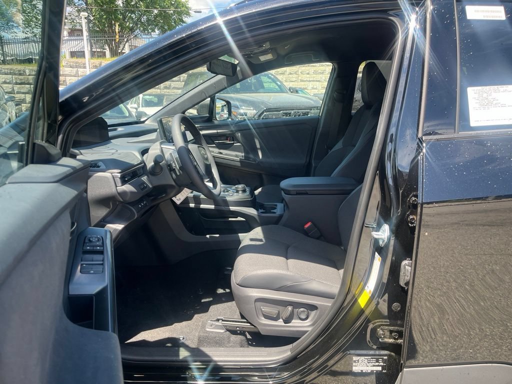 New 2026 Toyota C-HR AWD/4WD image 7