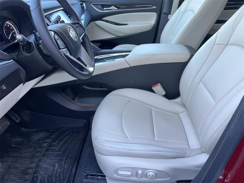 Certified 2024 Buick Enclave Essence image 15