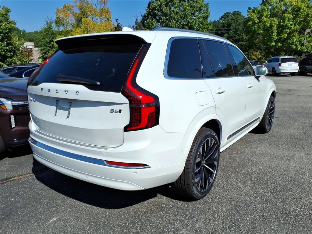 New 2026 Volvo XC90 B6 Plus w/ Protection Package Premier AWD/4WD image 3
