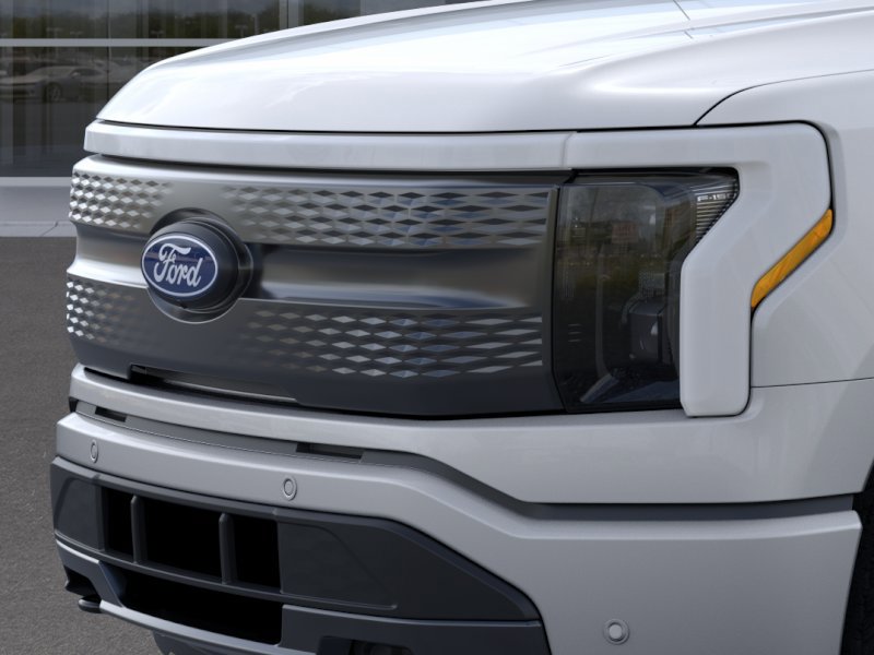 New 2025 Ford F150 Lightning Flash AWD/4WD image 17
