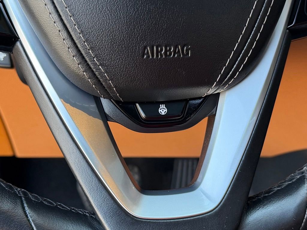 Used 2019 BMW 540i xDrive AWD/4WD image 36