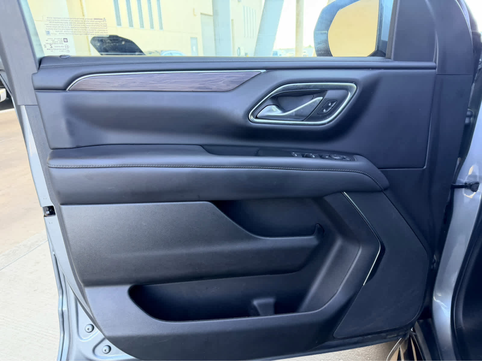 Used 2022 Chevrolet Tahoe LS image 12