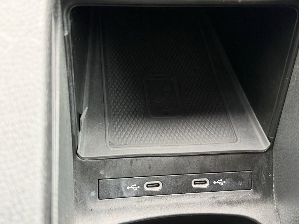 Used 2021 Volkswagen ID.4 1st Edition image 19