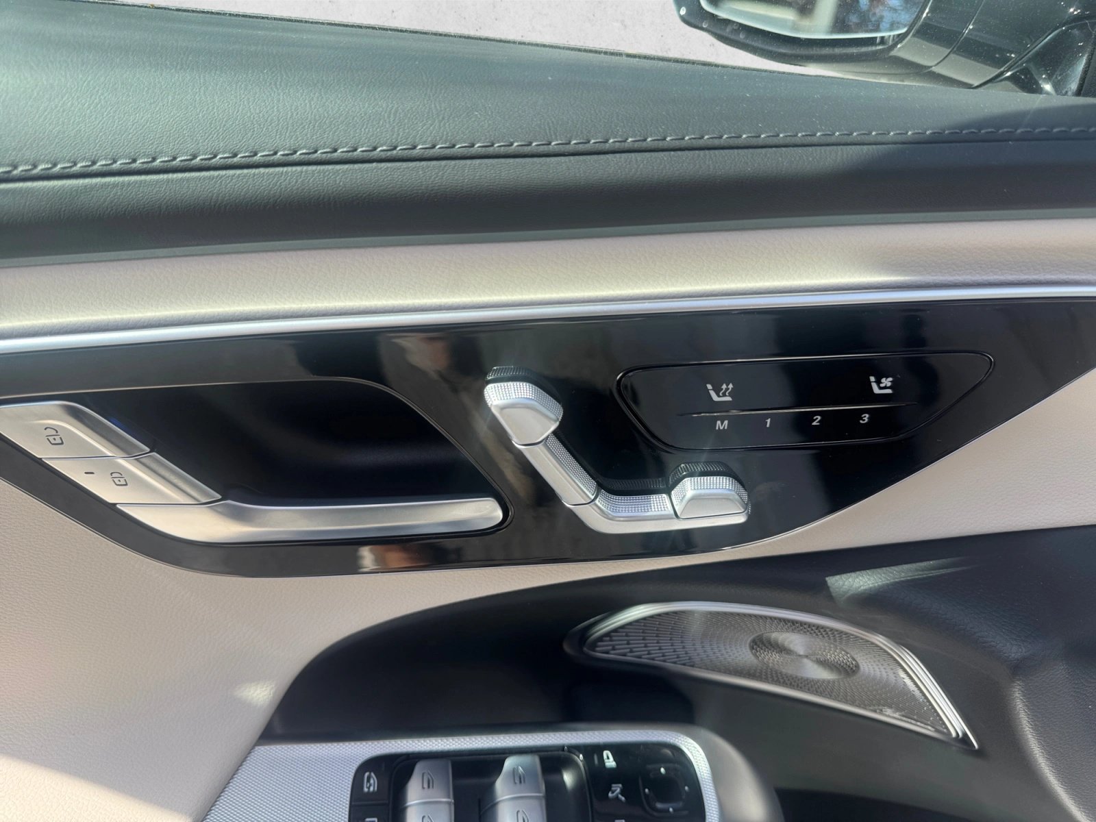 New 2027 Mercedes-Benz E 450 4MATIC Sedan image 10