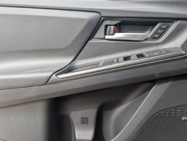 New 2026 Subaru Solterra AWD/4WD image 13