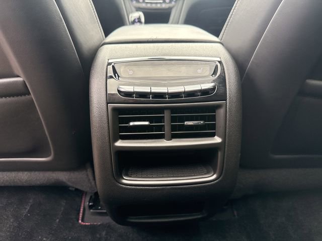 Used 2023 Cadillac XT5 Sportv w/ Platinum Package image 18
