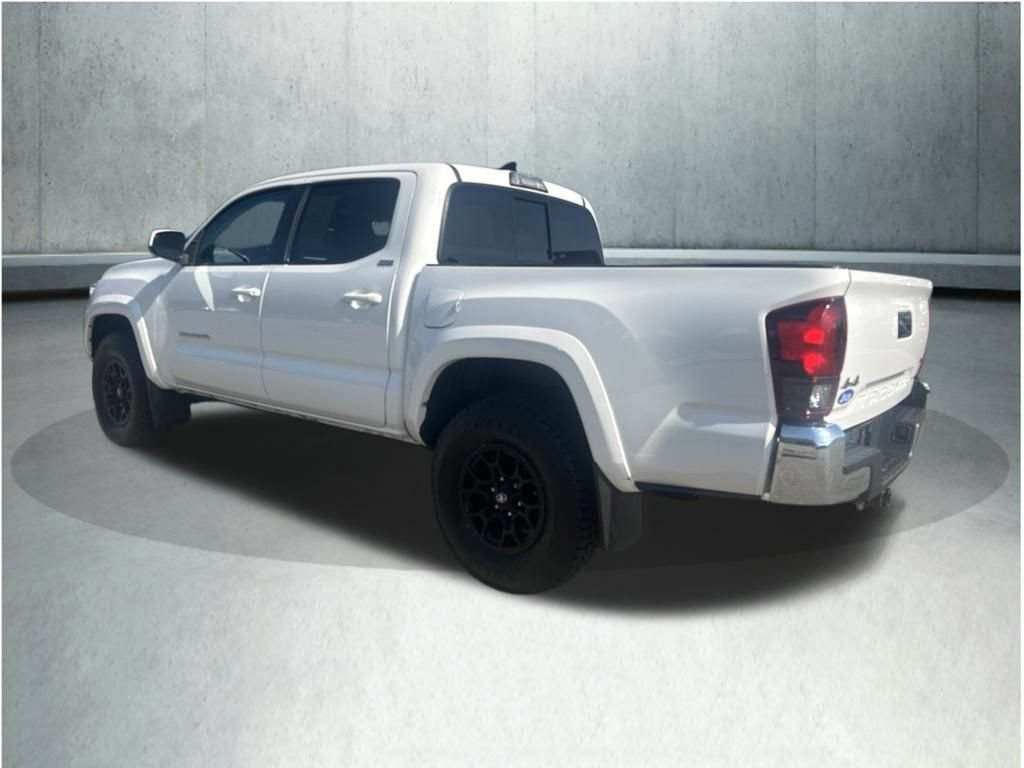 Used 2019 Toyota Tacoma SR5 AWD/4WD video 3