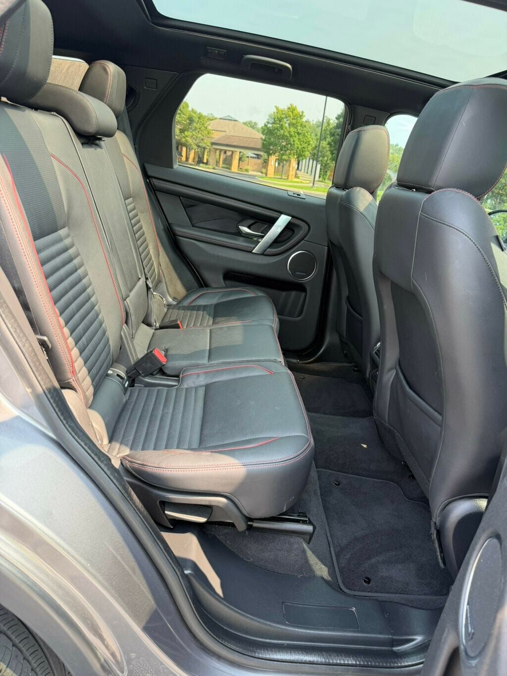 Used 2021 Land Rover Discovery Sport S R-Dynamic AWD/4WD image 14