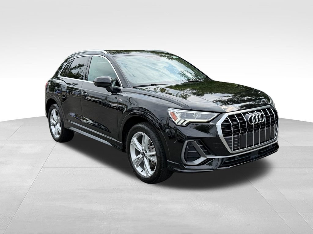 Used 2024 Audi Q3 2.0T Premium AWD/4WD image 4