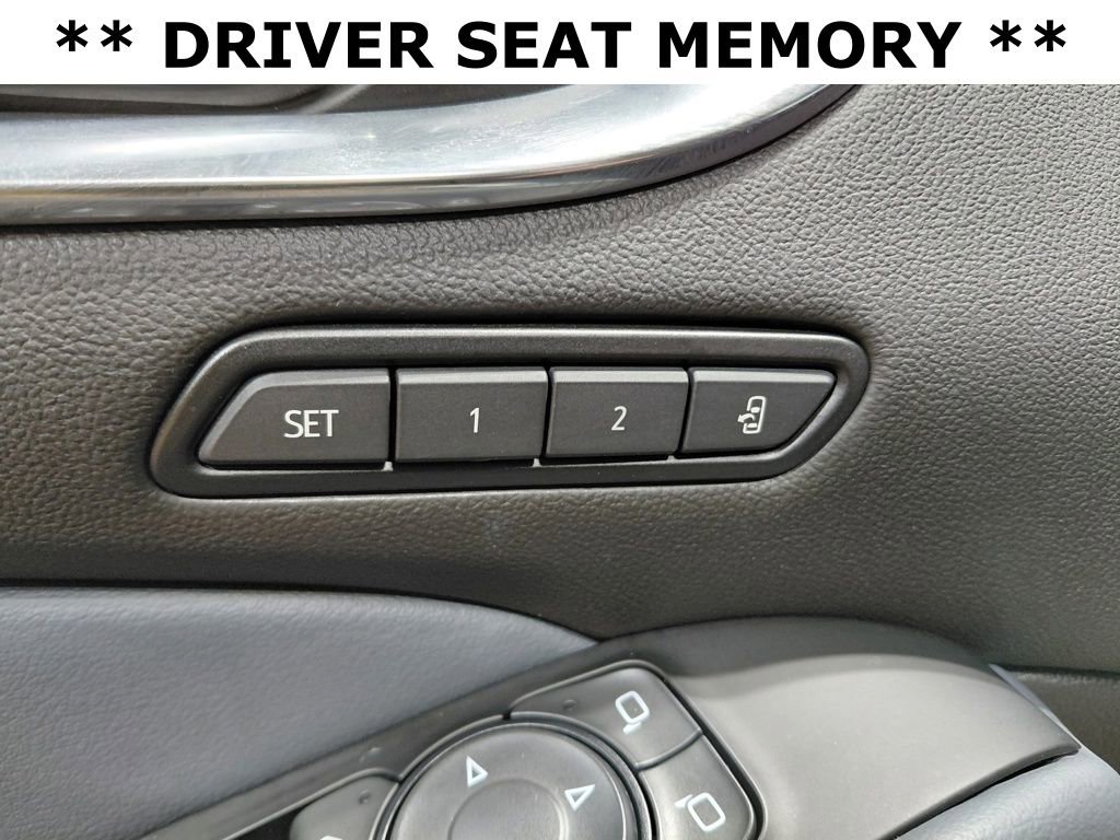 Used 2024 Buick Enclave Premium image 19