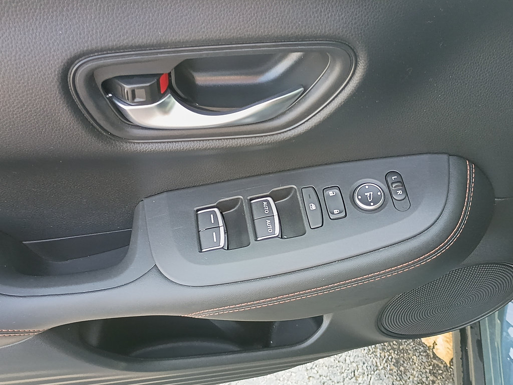 Certified 2024 Honda HR-V Sport image 16