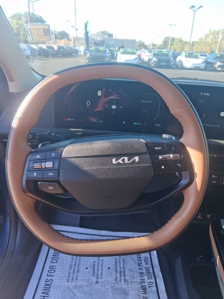 Used 2025 Kia EV6 Wind RWD image 22