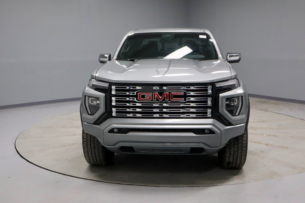 Used 2023 GMC Canyon Denali image 6