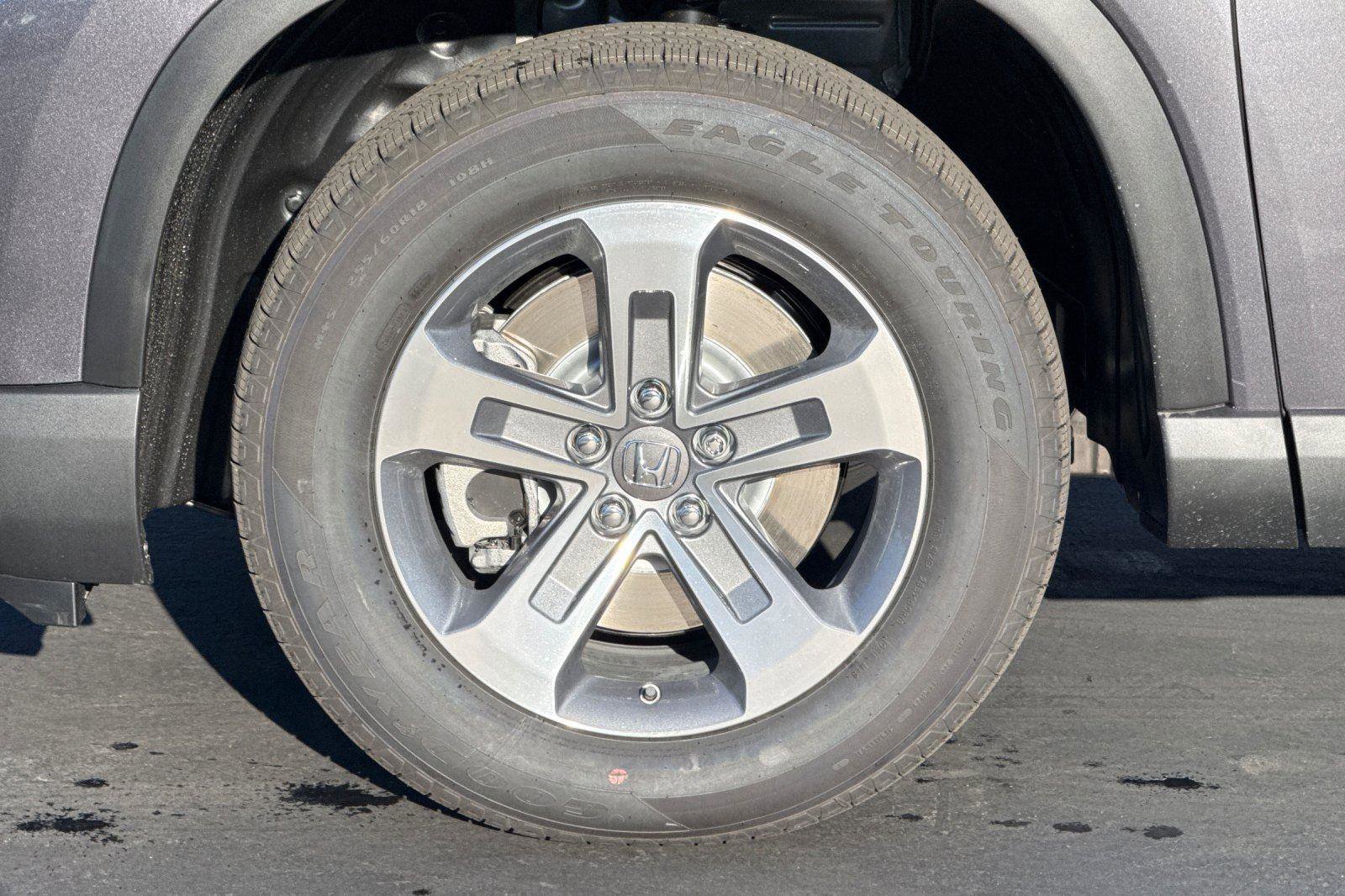 New 2025 Honda Pilot EX-L image 28