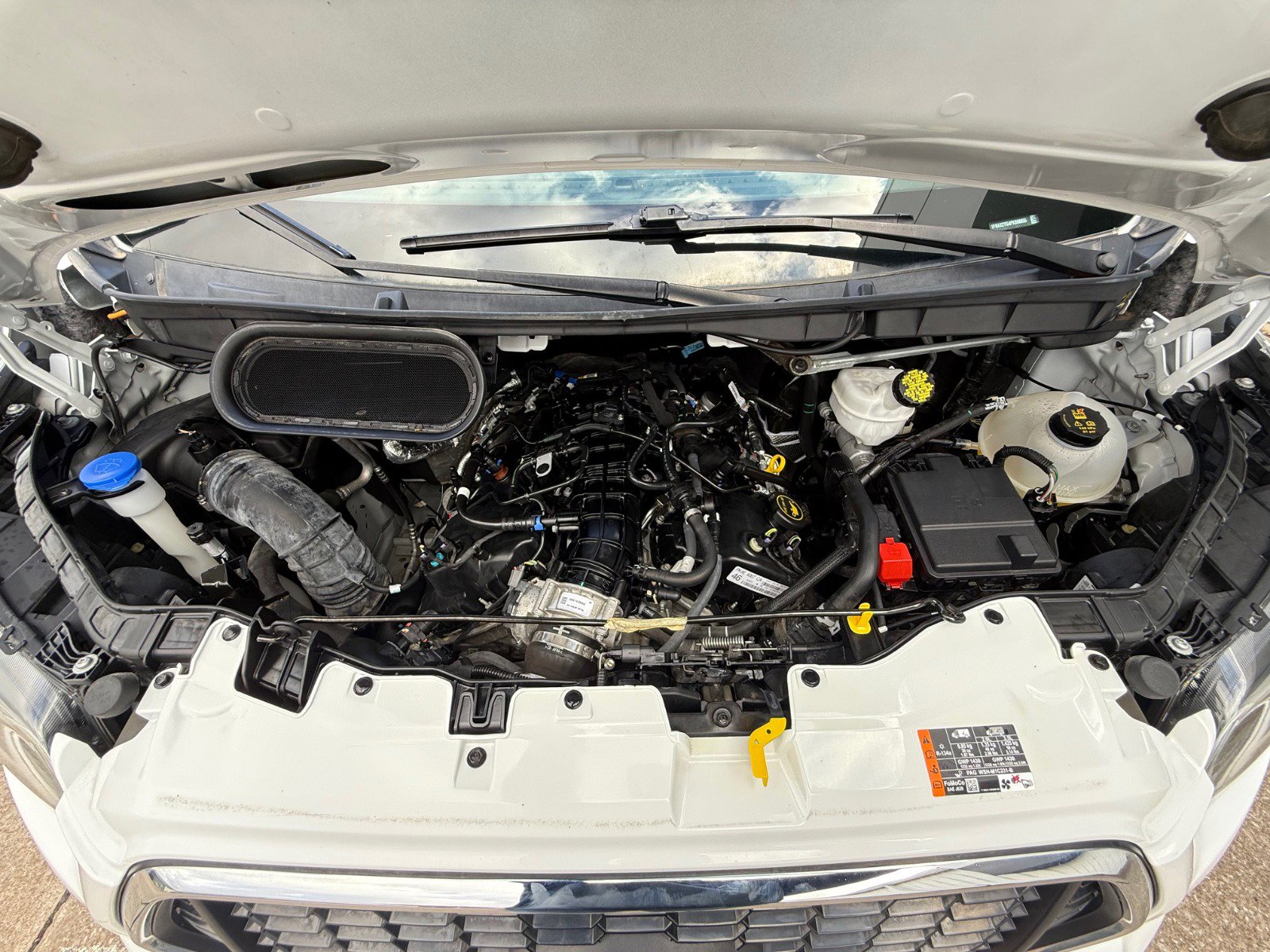 Used 2023 Ford Transit 350 XLT image 26