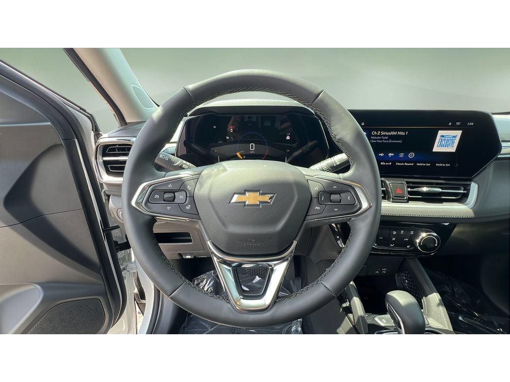 Certified 2026 Chevrolet TrailBlazer LT w/ LT Cold Weather Package AWD/4WD image 22