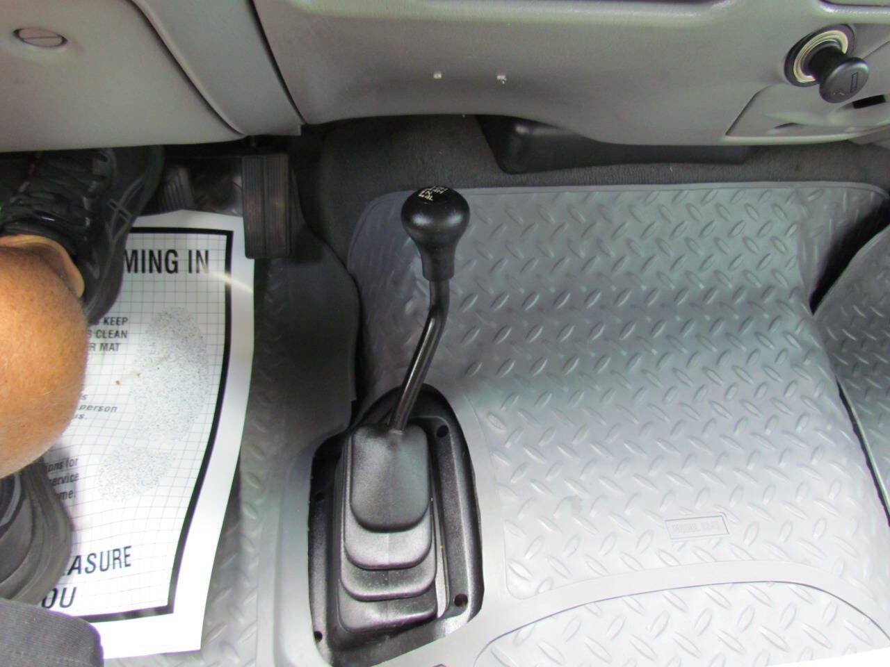 Used 2003 Ford F250 XLT image 16