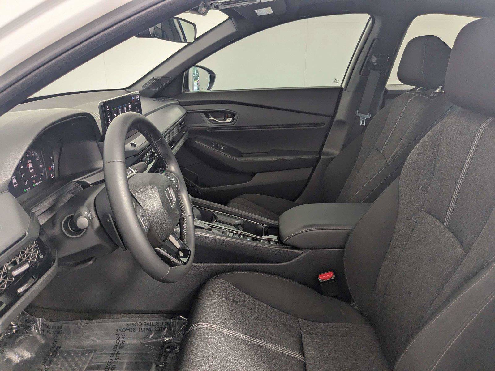 Used 2023 Honda Accord Sport image 9