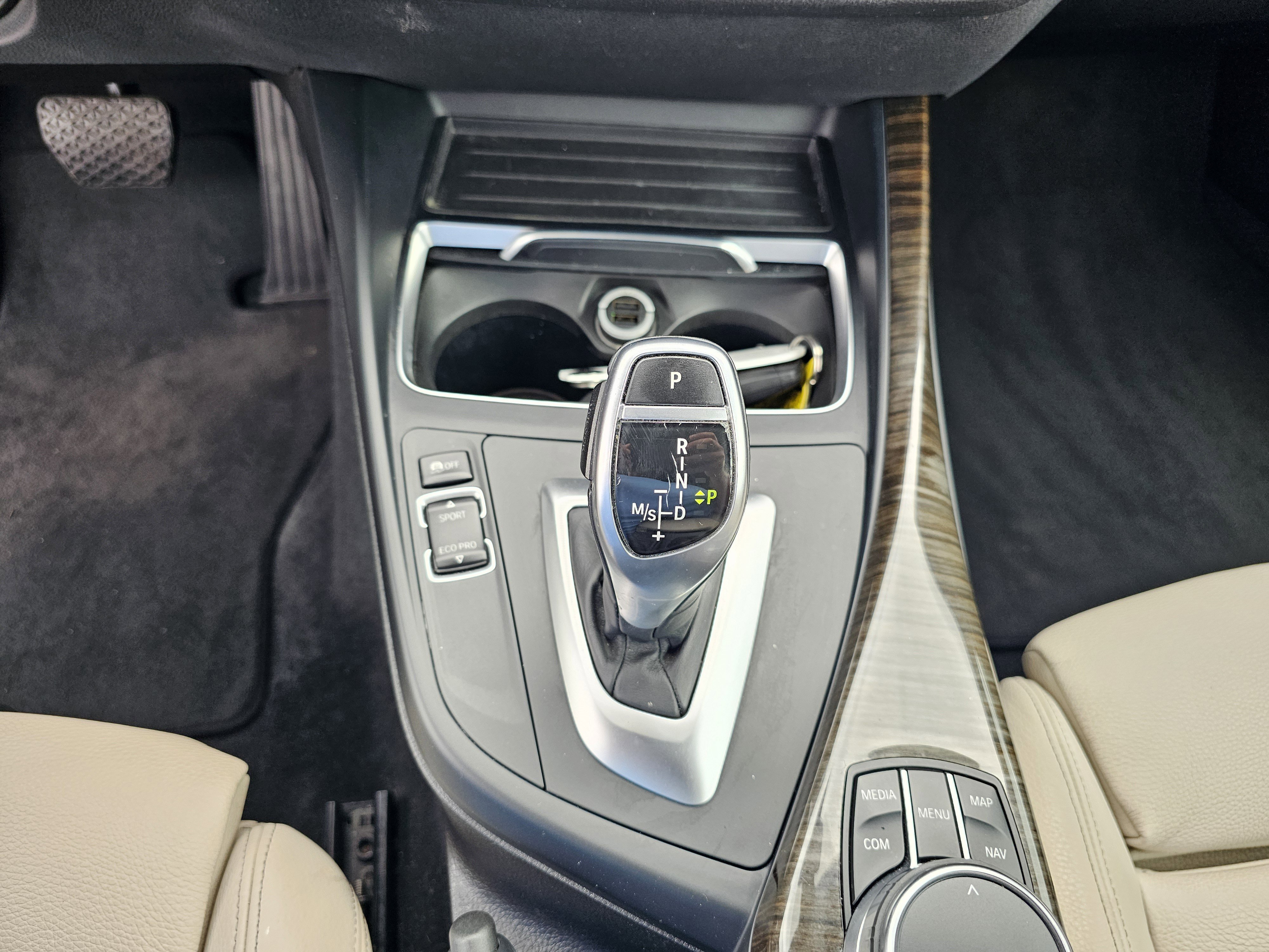 Used 2018 BMW 230i xDrive Convertible AWD/4WD image 24