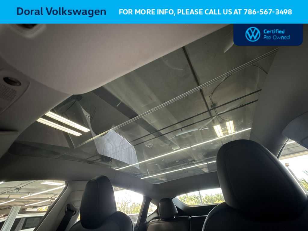 Used 2025 Tesla Model Y Long Range image 17