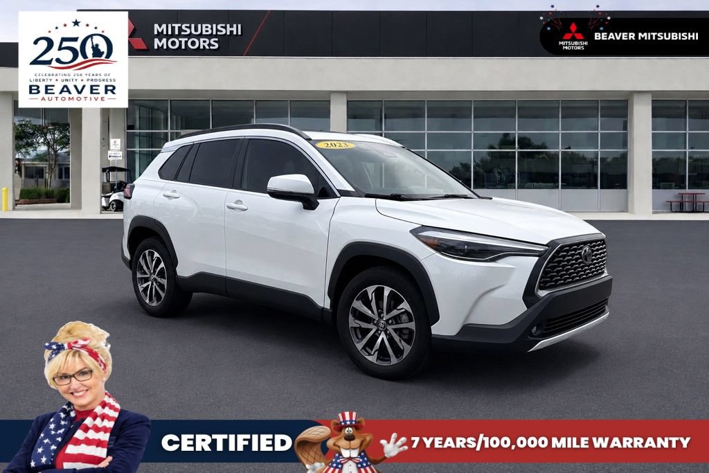 Used 2023 Toyota Corolla Cross XLE w/ Convenience Package