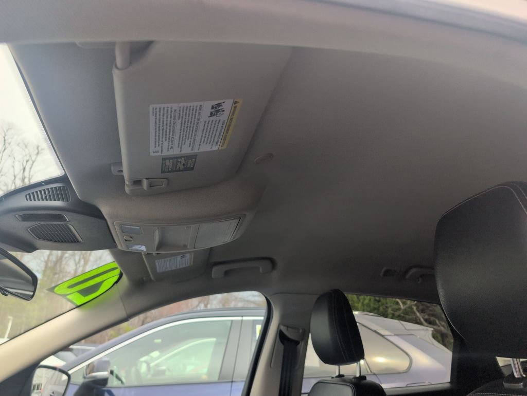 Used 2020 Ford Escape SEL image 22