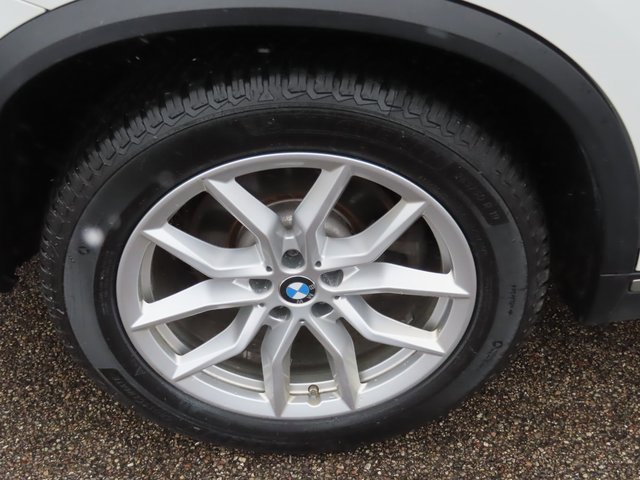 Used 2020 BMW X5 xDrive40i w/ Premium Package image 14