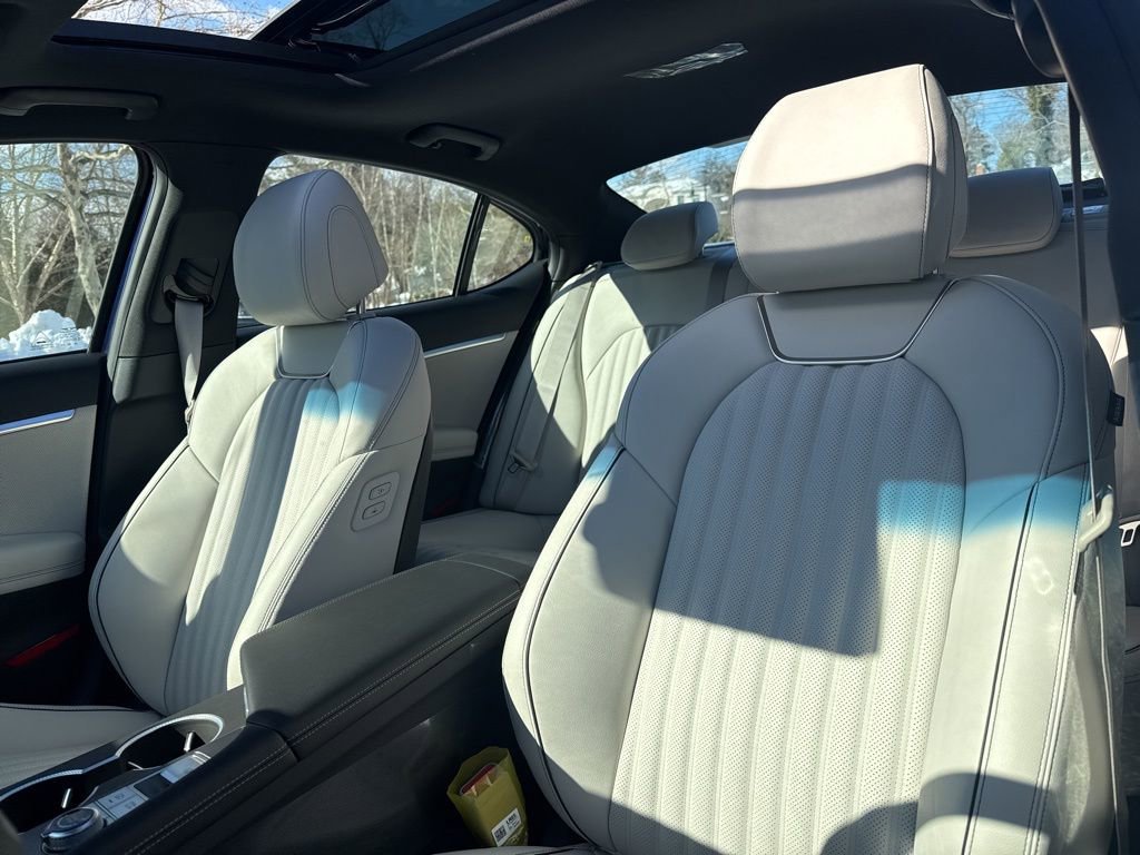 New 2026 Genesis G70 3.3T Sport Prestige image 13
