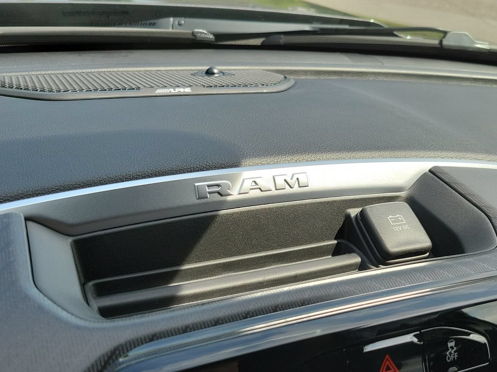 New 2026 RAM 2500 Big Horn AWD/4WD image 21
