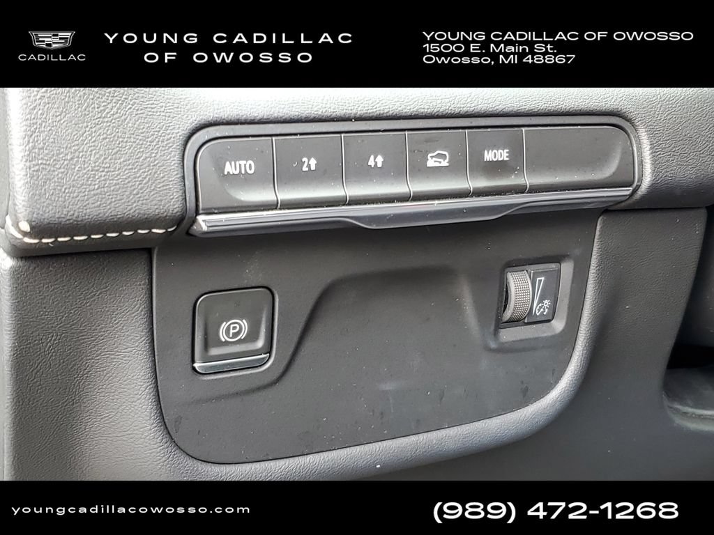 Certified 2022 Cadillac Escalade Premium Luxury w/ LPO, Illumination Package AWD/4WD image 12