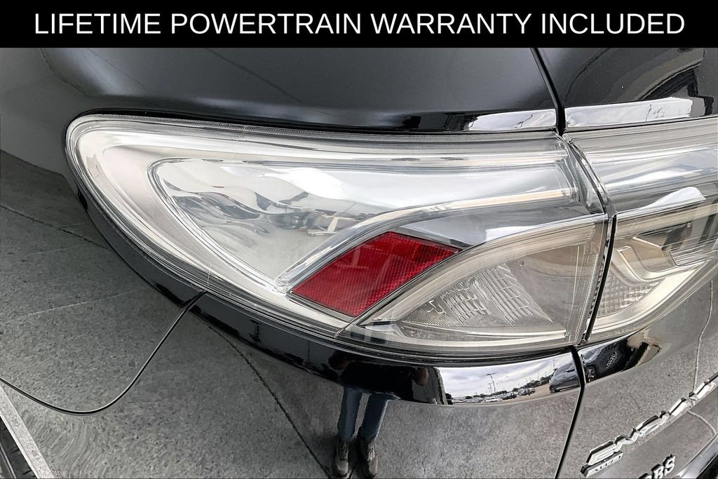 Used 2023 Buick Enclave Avenir w/ Avenir Technology Package AWD/4WD image 43