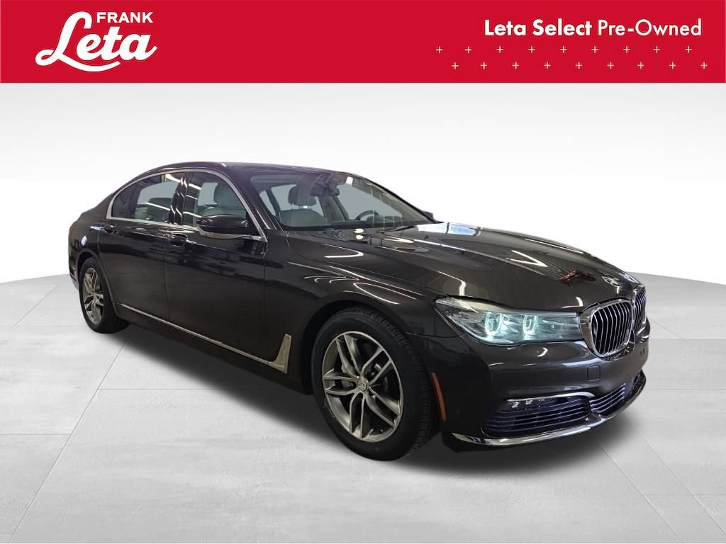 Used 2017 BMW 740i xDrive image 8