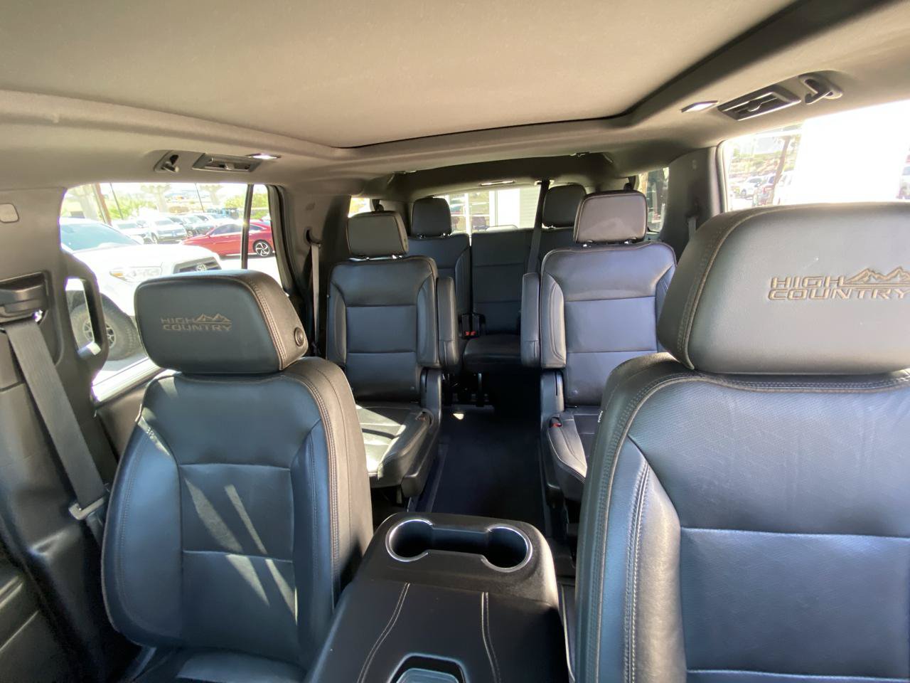 Used 2023 Chevrolet Tahoe High Country AWD/4WD image 17