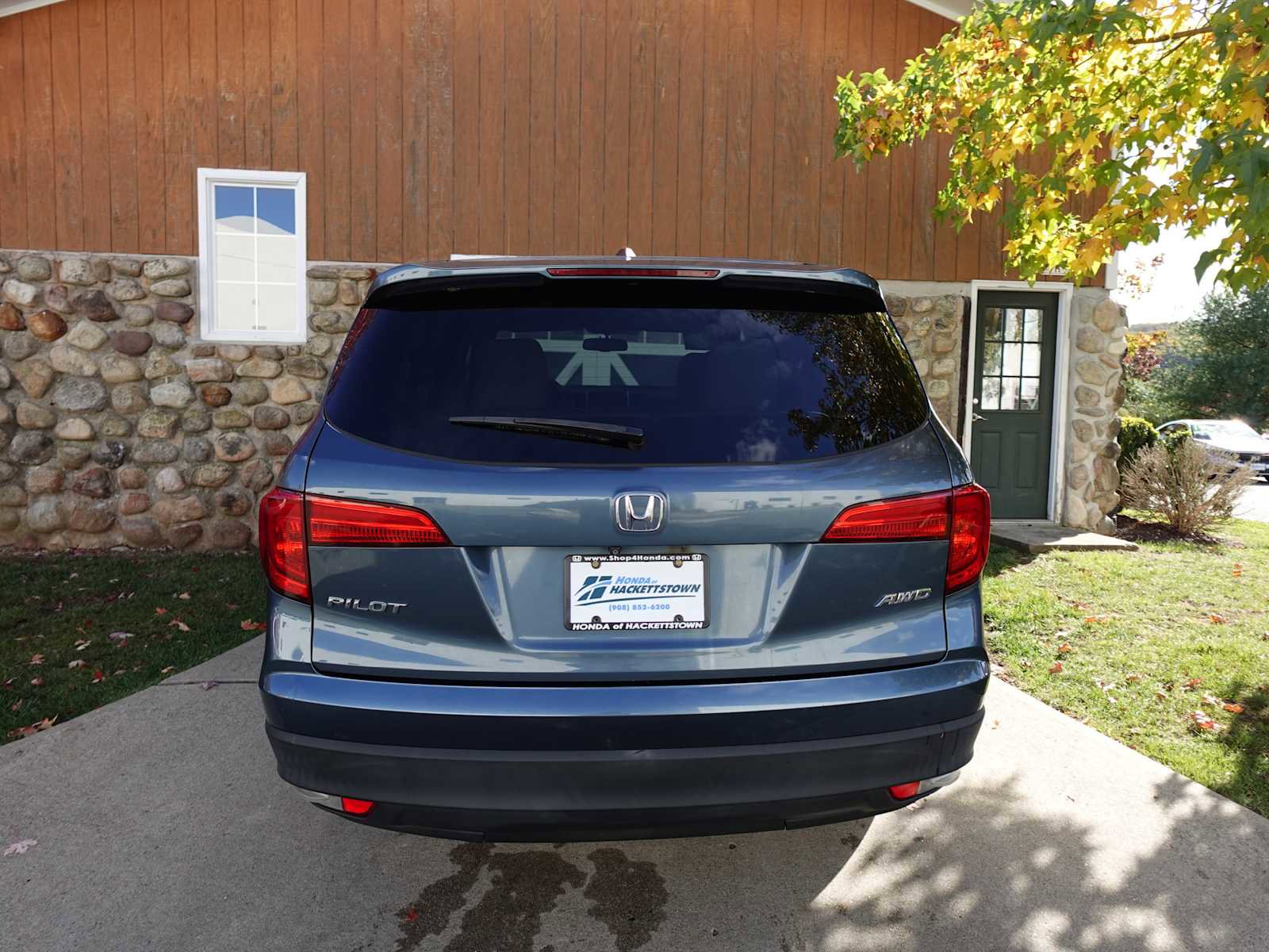 Certified 2017 Honda Pilot EX-L image 6