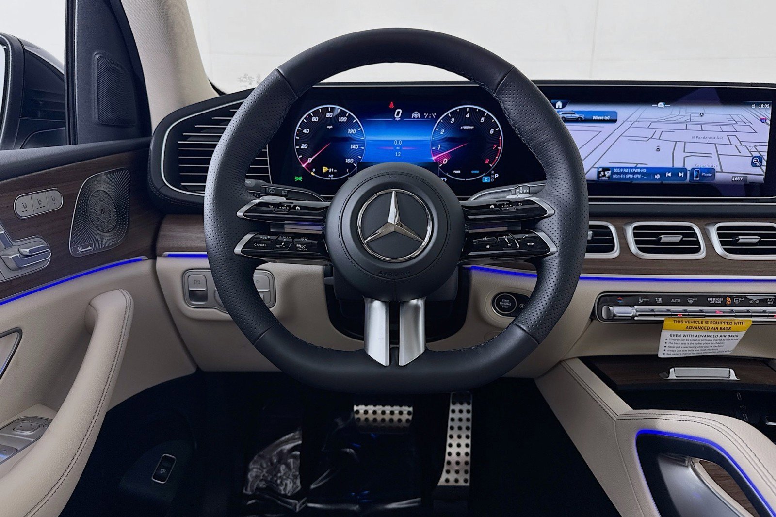 New 2026 Mercedes-Benz GLS 450 4MATIC image 4
