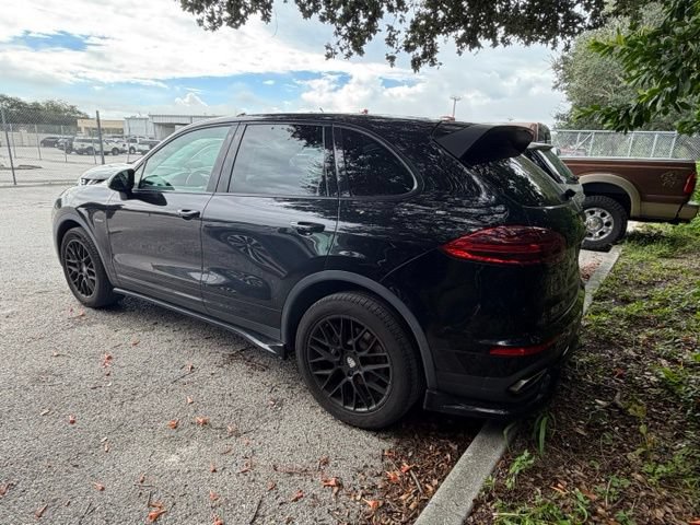 Used 2016 Porsche Cayenne Diesel AWD/4WD image 9