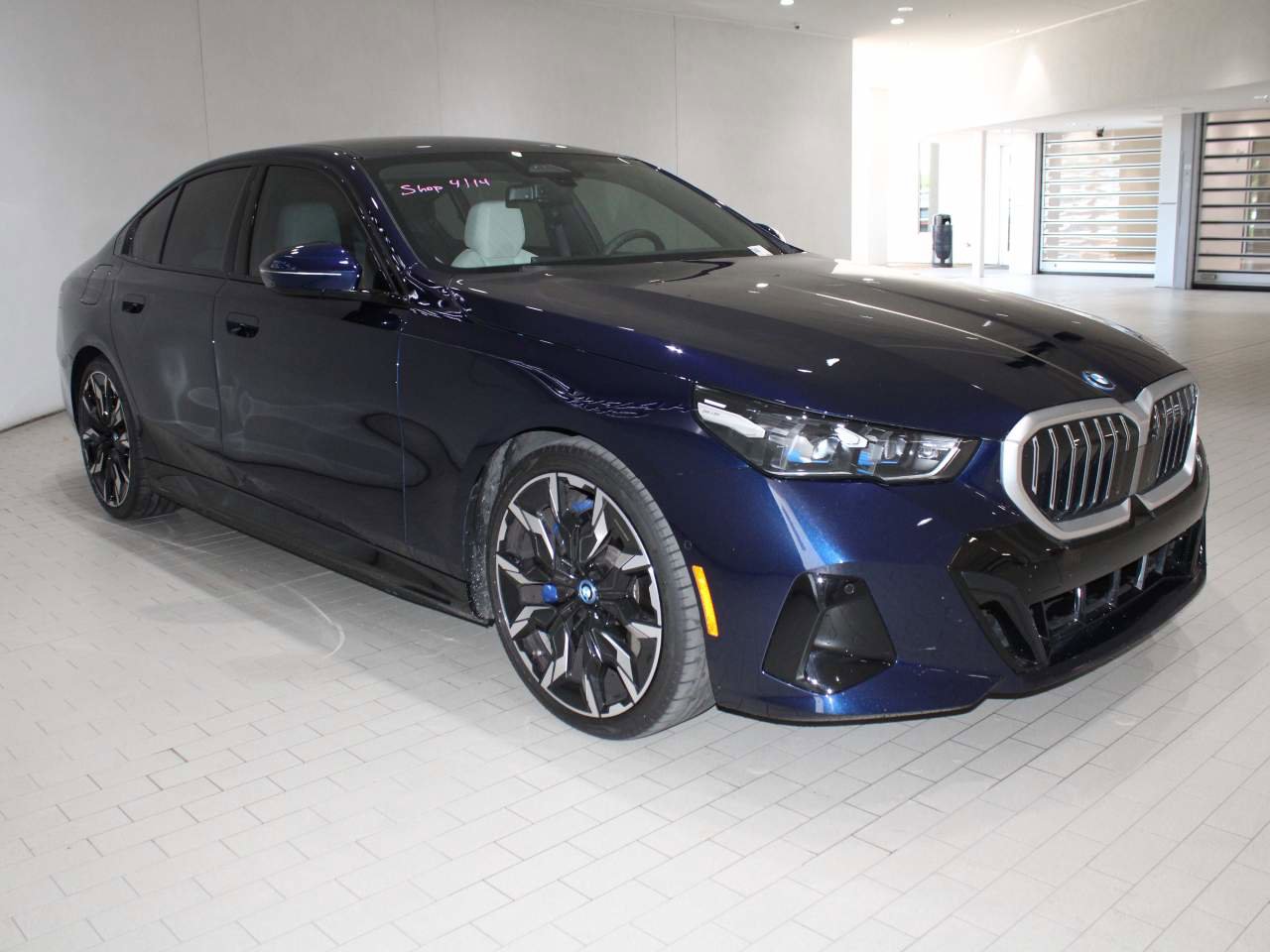 Certified 2024 BMW i5 eDrive40i w/ M Sport Package image 8