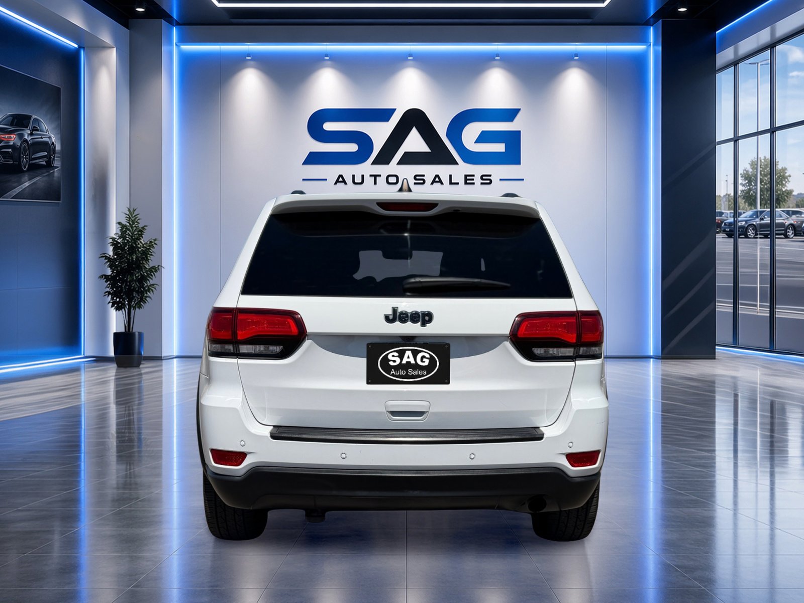 Used 2020 Jeep Grand Cherokee Laredo RWD image 6