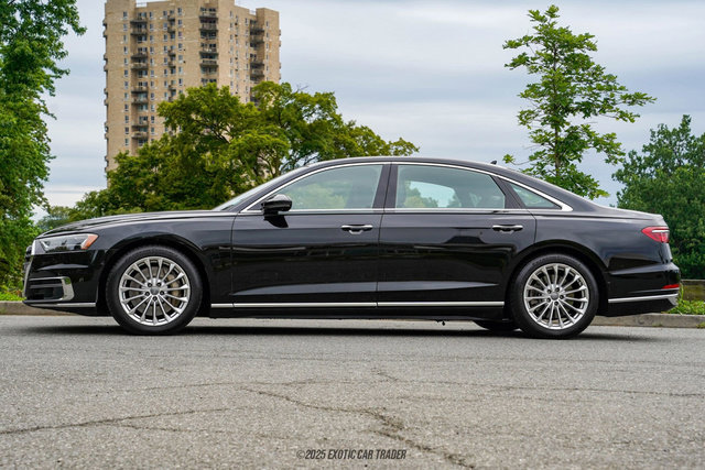 Used 2019 Audi A8 L 3.0T w/ Executive Package image 3