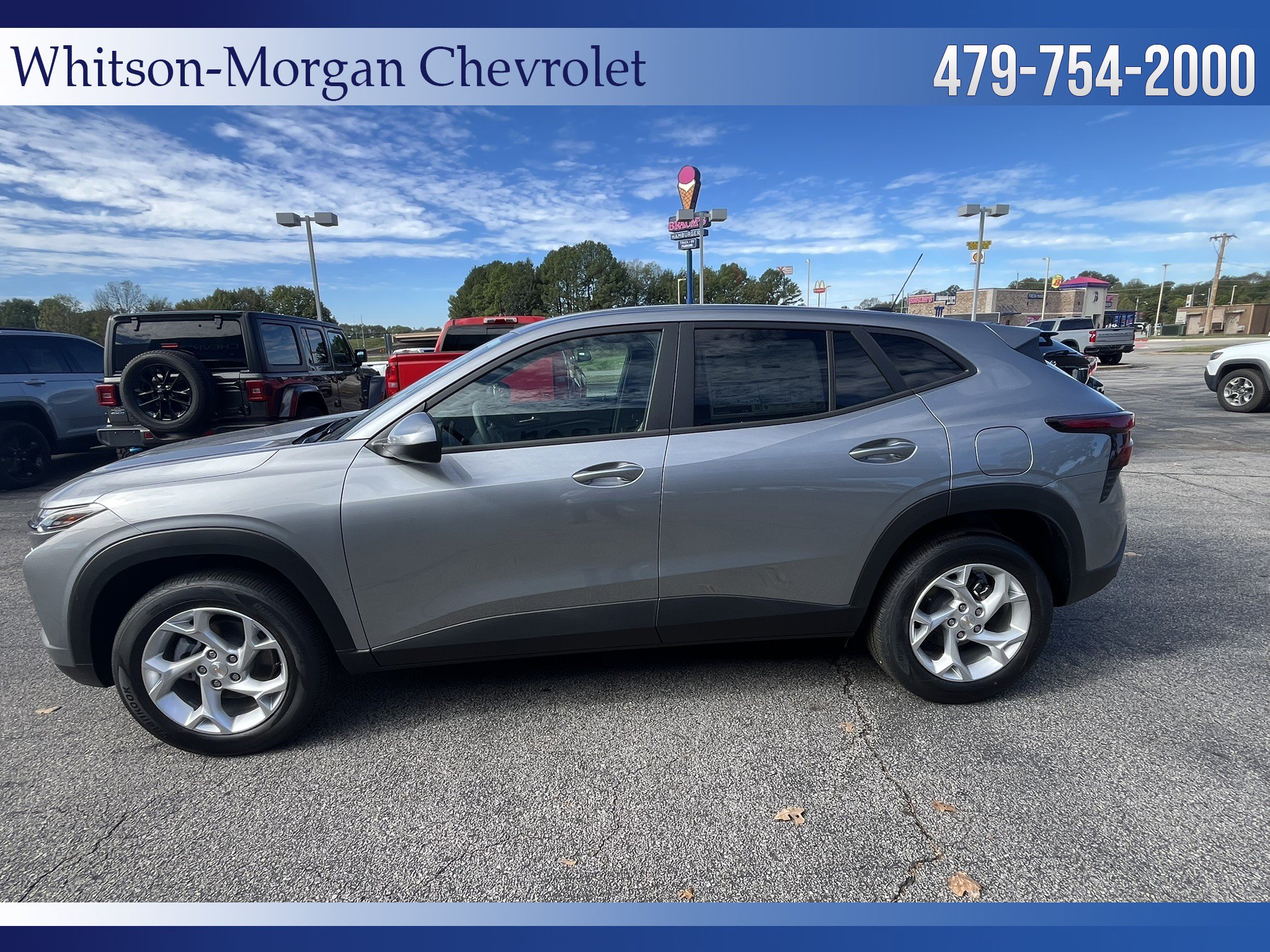 New 2026 Chevrolet Trax LS w/ LS Convenience Package FWD image 5
